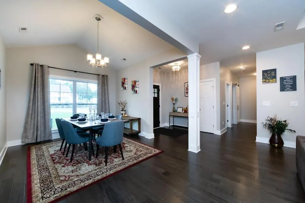 The Asbury House Luxury Private Getaway Villa Huntersville Holiday home