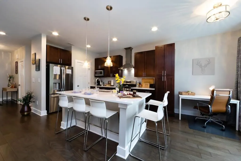 The Asbury House Luxury Private Getaway Villa Huntersville 0*,