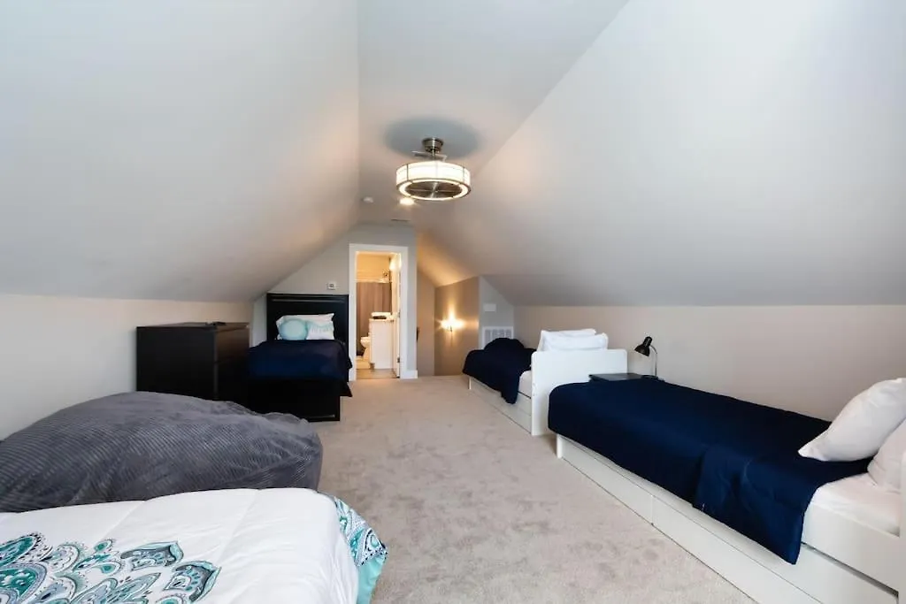 The Asbury House Luxury Private Getaway Villa Huntersville 0*,  United States